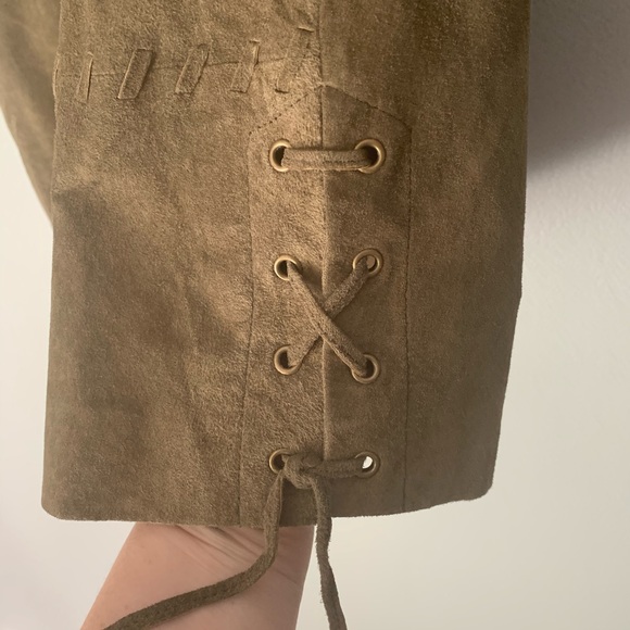 Olive green suede vest - Picture 2 of 6